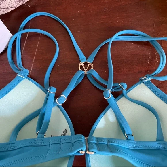 *NWT* VS Swim Top - Picture 7 of 10